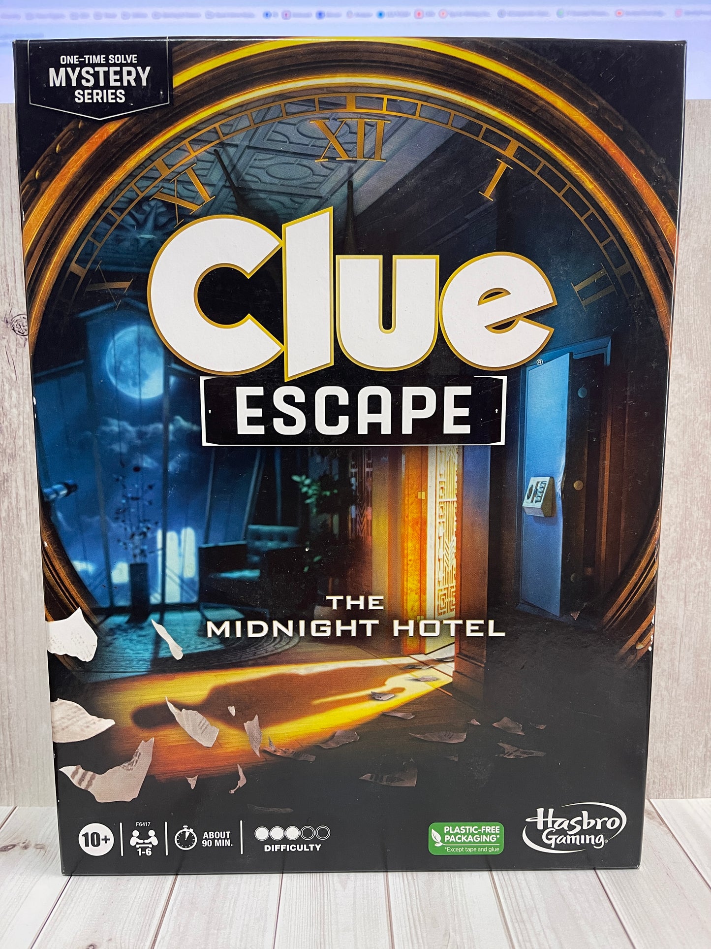 Clue - 2023 Clue Escape The Midnight Hotel (SEALED, NEW)