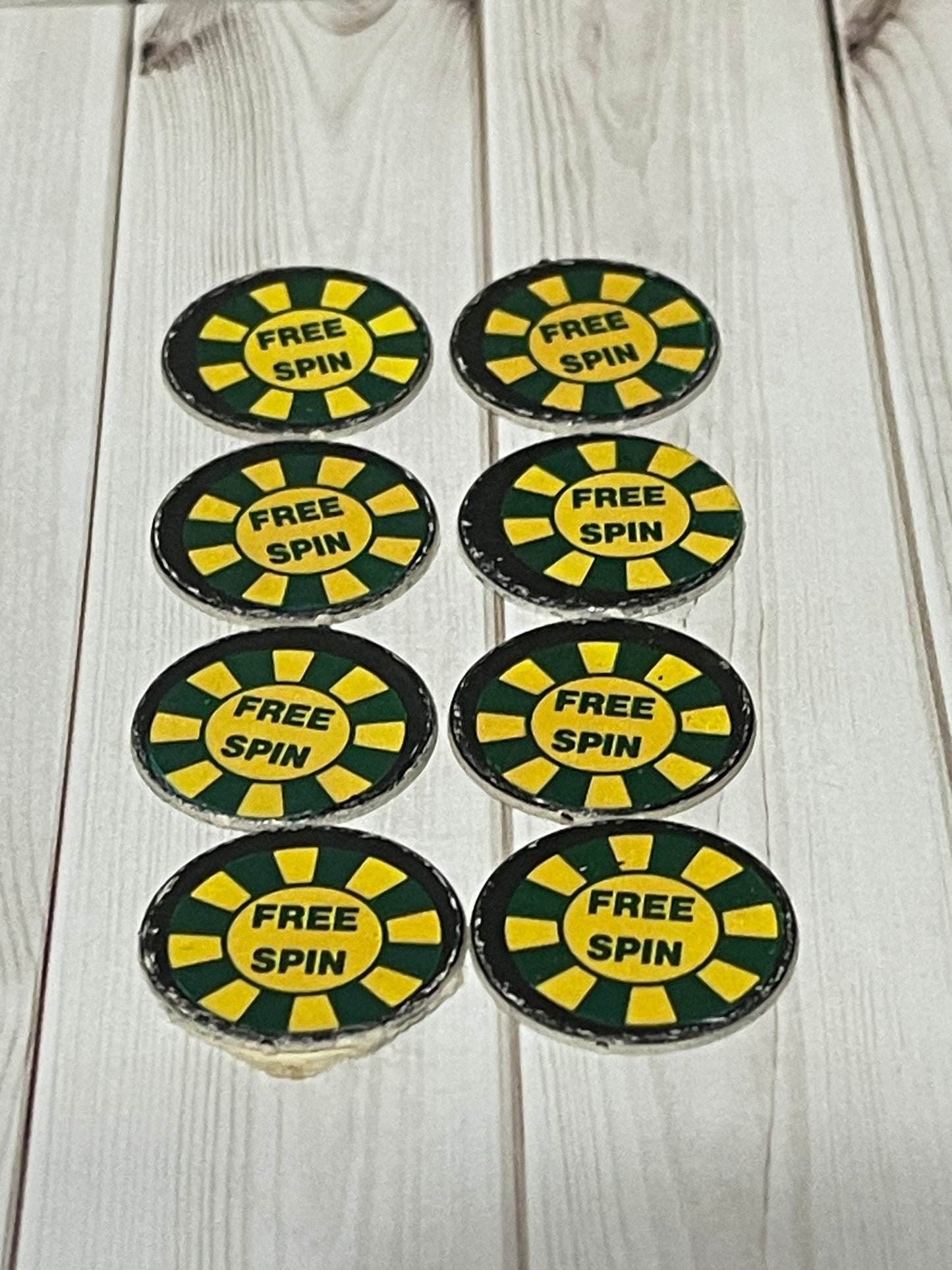 Wheel of Fortune - 1986 Replacement Free Spin tokens lot of (8)