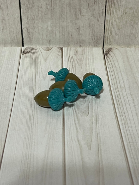 The Sneaky, Snacky Squirrel Game! Replacement Blue Acorns lot of (4)